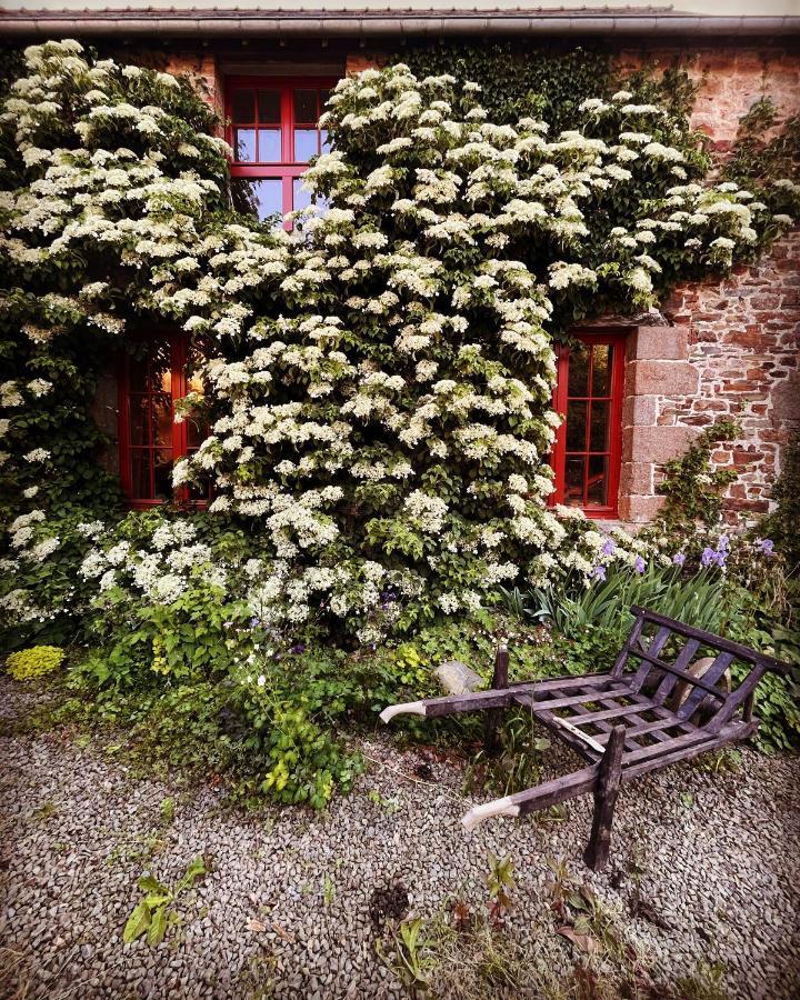 Domaine Du Tertre Ychot Hotel Dol-de-Bretagne Eksteriør billede